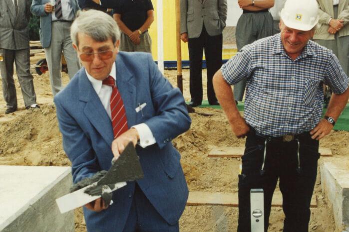 1989