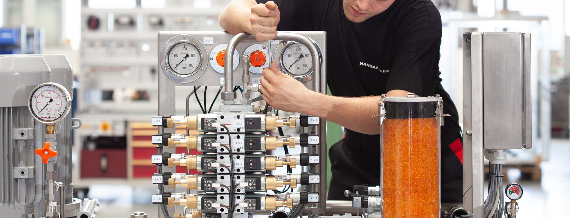 CETOP VALVES FOR COMPLEX HYDRAULIC CONTROLS