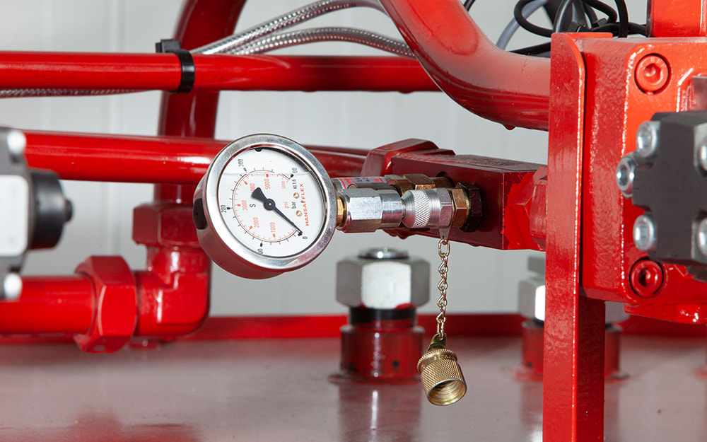 Measuring connections, couplings and fittings