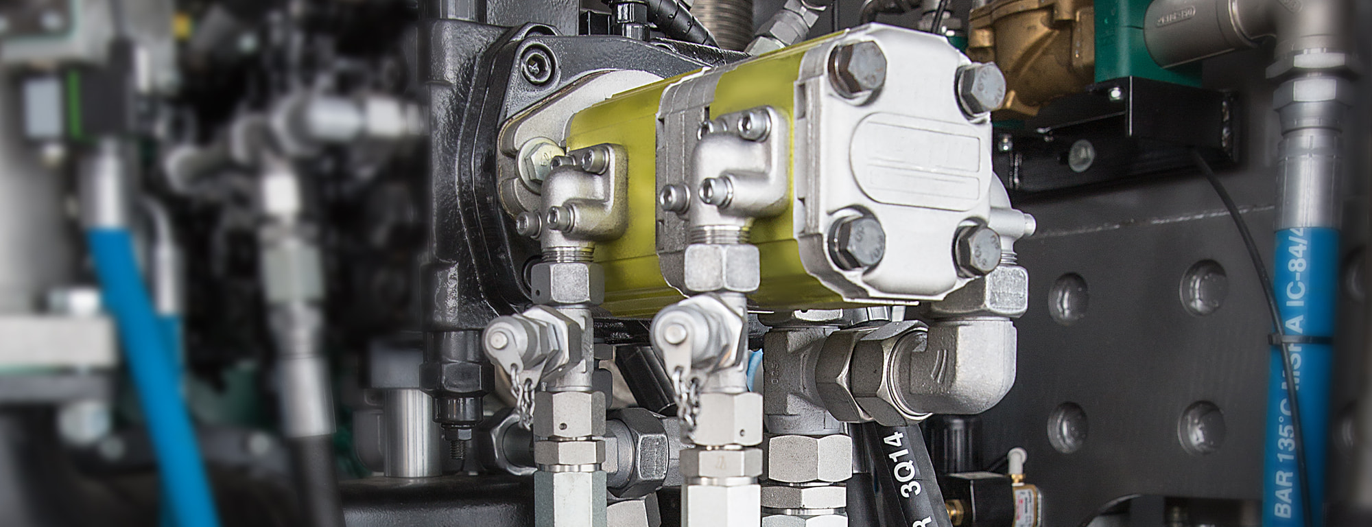 THE OPTIMUM HYDRAULIC PUMP FOR ANY APPLICATION