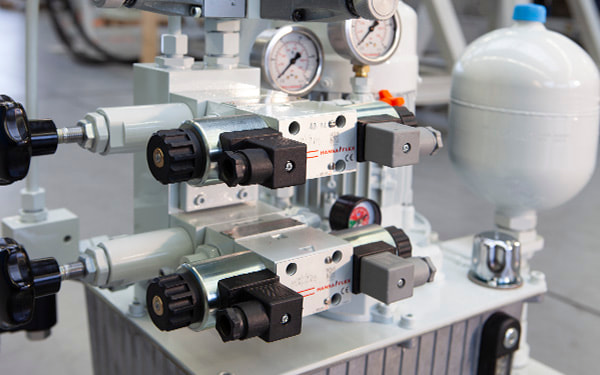 Implement a diverse range of valve functions with CETOP valves