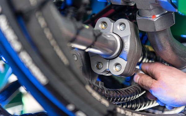 HANSA-FLEX flange fittings are the ideal fittings for large