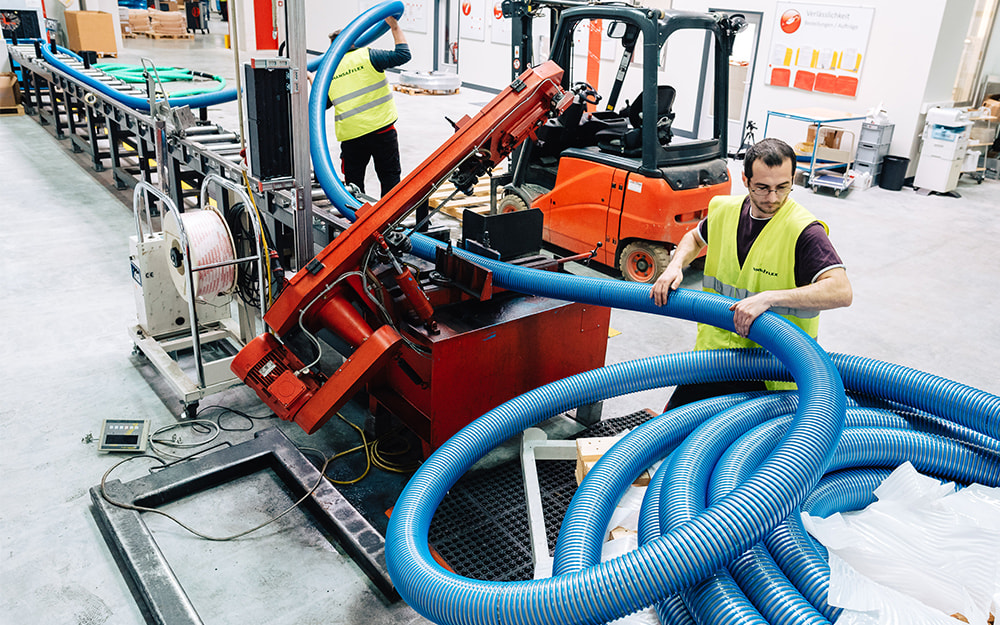 Fabricación certificada en centros de excelencia en tecnología de mangueras