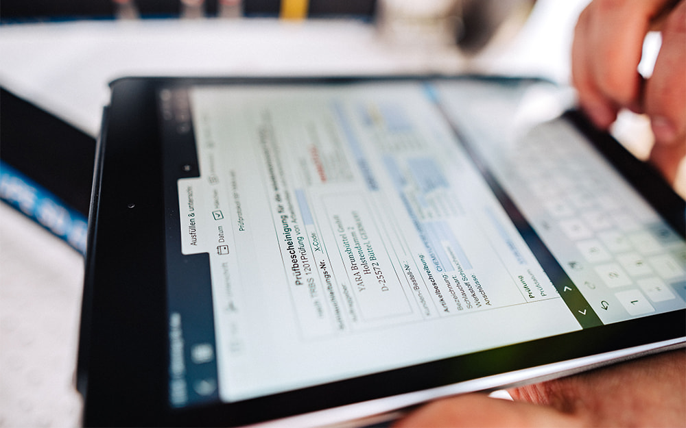 Visual inspection and legally compliant documentation